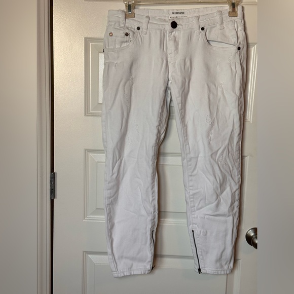 One X Oneteaspoon Elegant White Distressed Cropped Jeans for Women - Picture 2 of 3